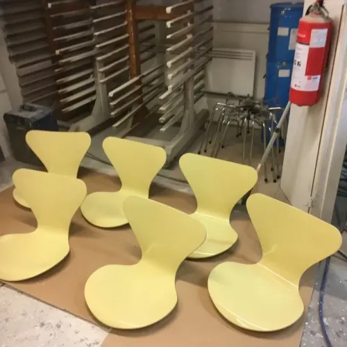 Sprøjtelakering af møbler - stole