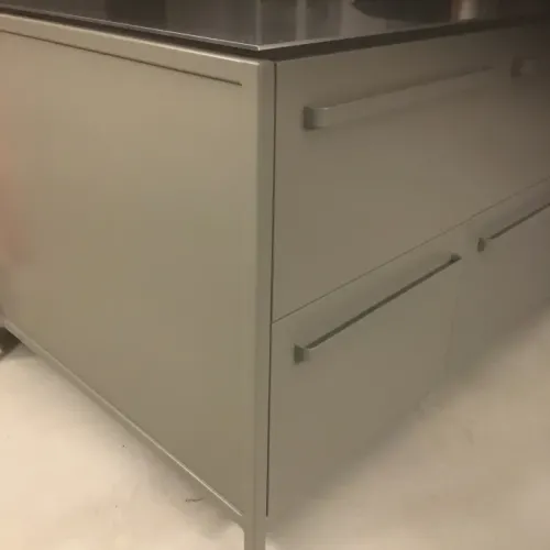 sprøjtemaling af inventar