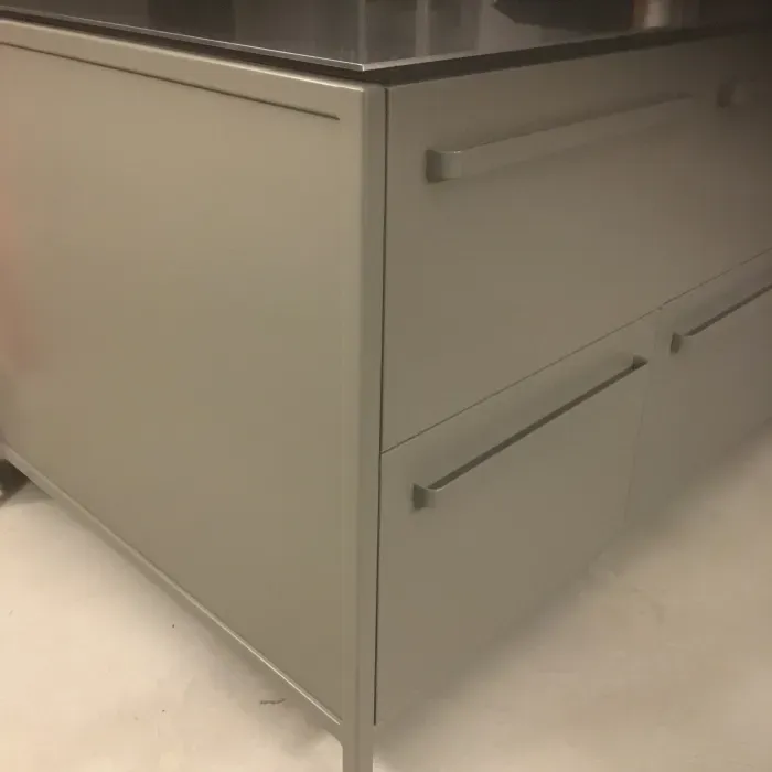 sprøjtemaling af inventar
